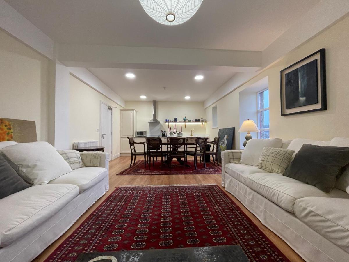Riverfront Apartments At The Blue Goat Ramelton Eksteriør billede